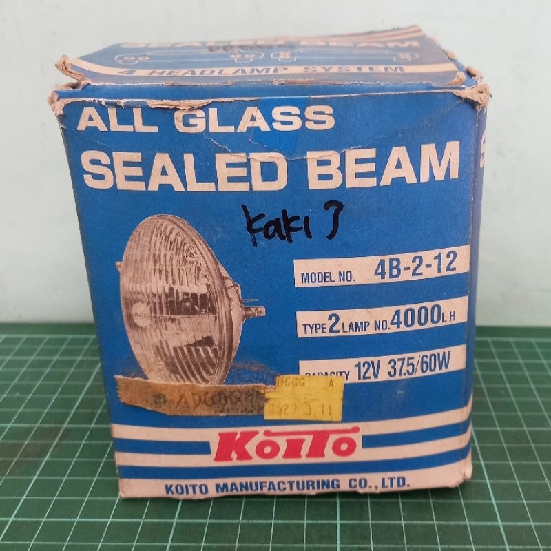 Lampu sealed beam bulat 3pin KOITO 4B-2-12