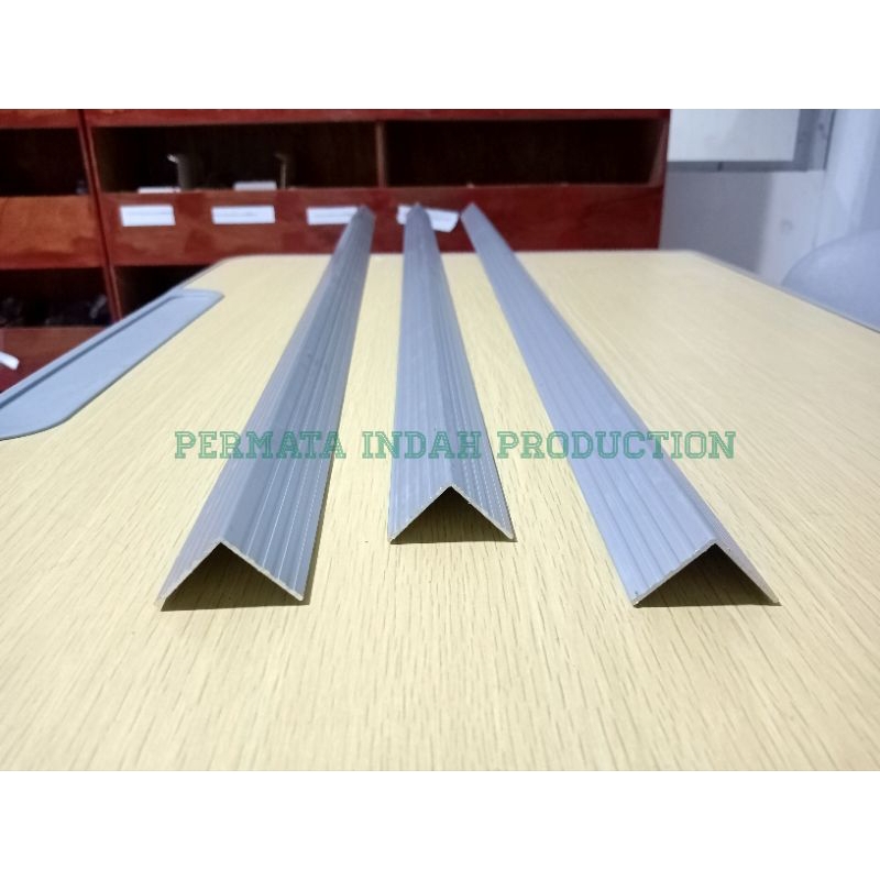 LIST ALUMINIUM L 150 CM LIST SIKU BOX LIST ALUMINIUM BAHAN TEBAL KUALITAS TERBAIK LIST HARDCASE FLIG