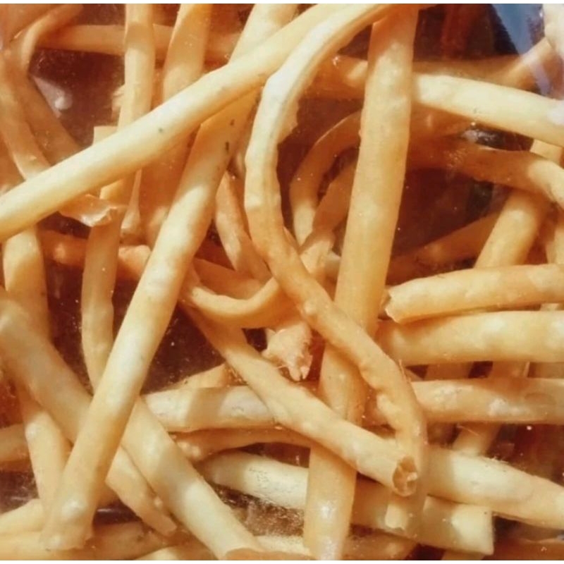 

Snack aneka stik bawang gurih asin pedas kemasan 250gr (varian tulis di note)