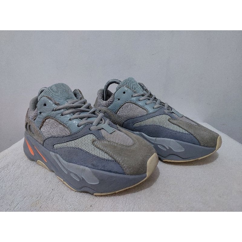 Adidas Yeezy Boost 750 Size 40