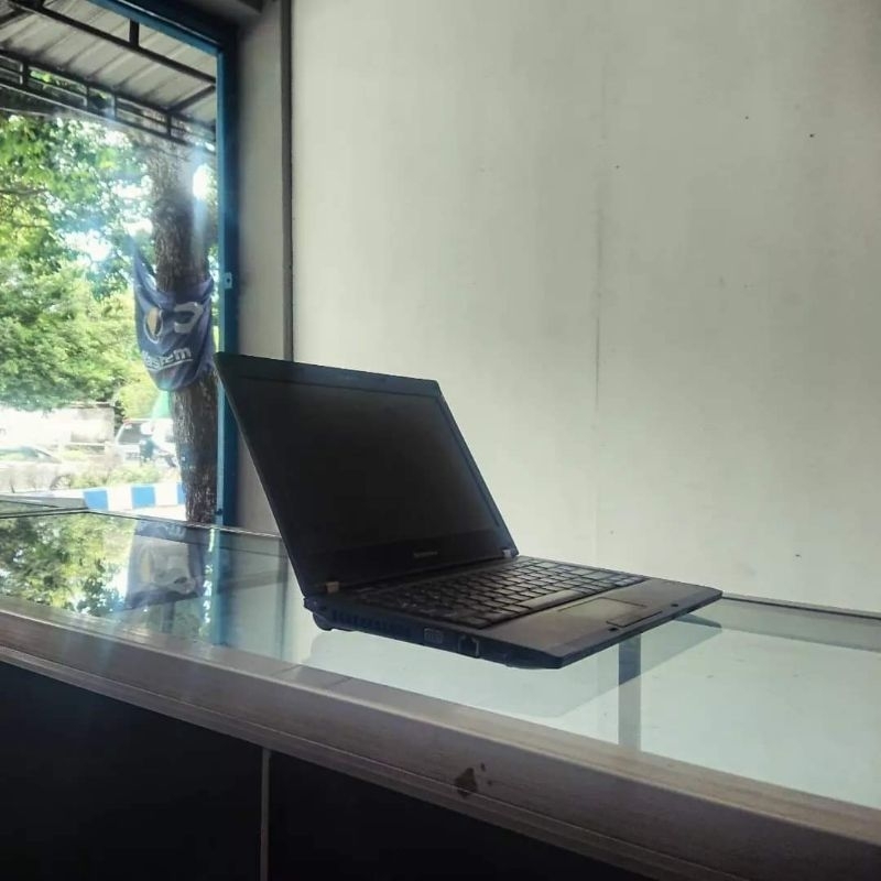 laptop lenovo thinkpad k29 (baterai off, wifi off)