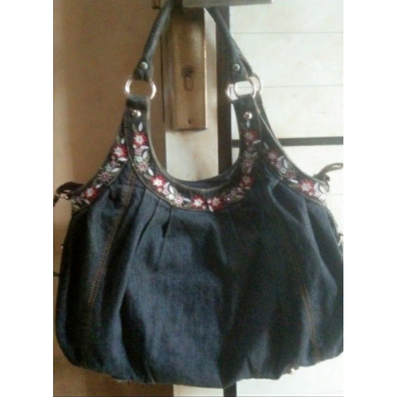Tas Sandang Jeans Bunga Besar Preloved