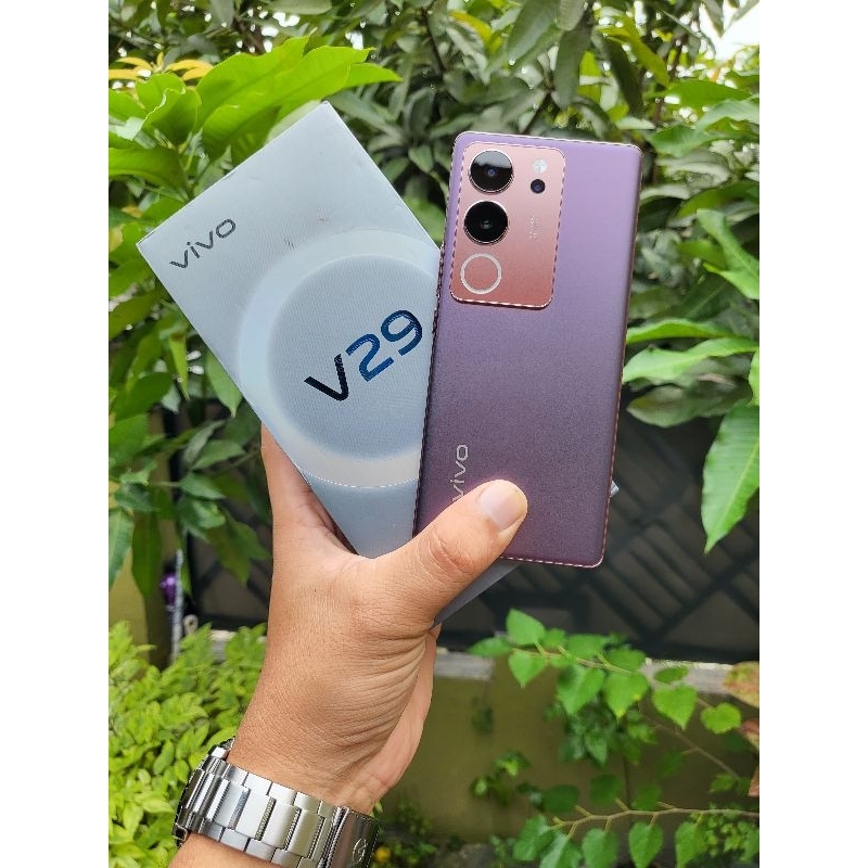 VIVO V29 5G RAM 8/256 SECOND MULUS