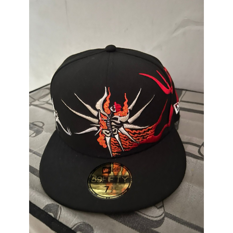 Topi New Era Taro Okamoto