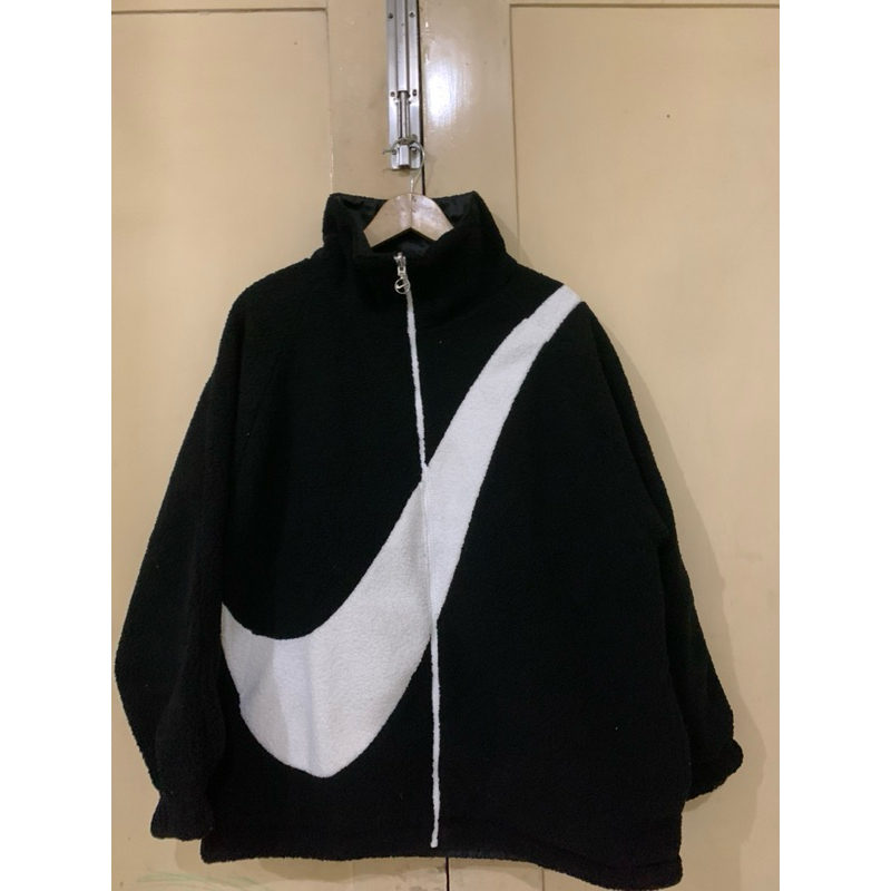 nike big swoosh reversible serpha