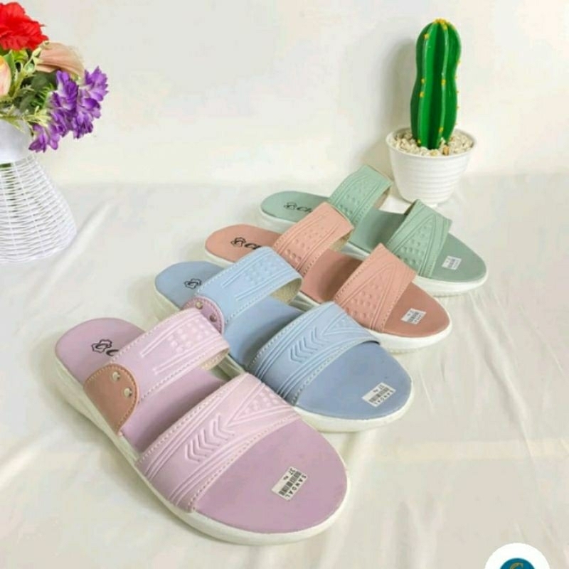 Sandal Classic Jumbo Wanita Wedges Model Bandua Kulit Ringan Anti Licin
