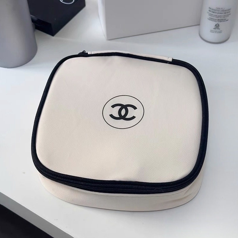 Make Up Pouch Chanel Les Beige / Pouch Kosmetik Travel / Include box 17*5*17cm / Makeup Pouch Aesthe