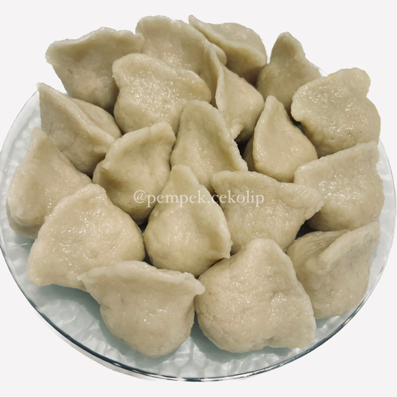 

Paket Frozen Pempek Telur Kecil 20pcs Ikan Tenggiri Asli Tanpa Campuran Khas Palembang