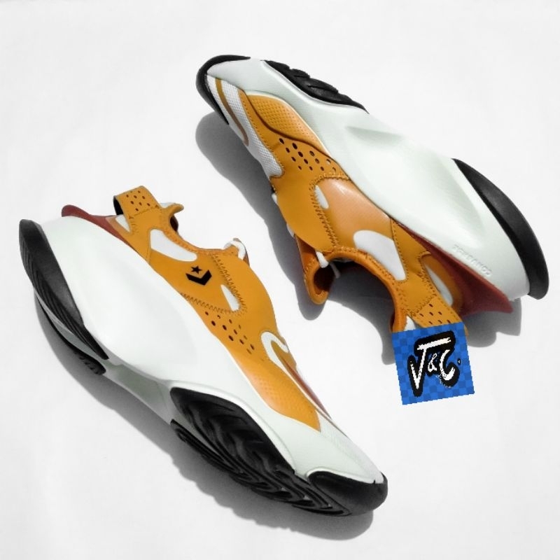 Converse Aeon Active CX Stretch Mesh Future Comfort Heel Slip Monarch