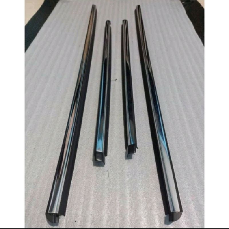 karet pelipit kaca luar Vios gen1 chrome original