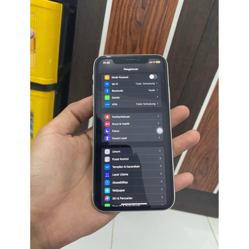 iphone XR 64gb inter Imei Aman