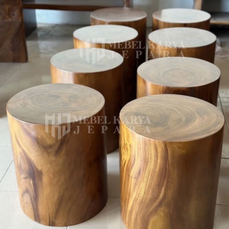 Stool Kursi Trembesi Bulat Utuh 3 pcs