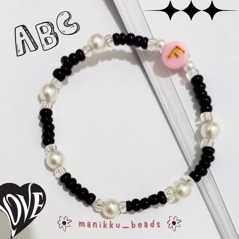 Gelang Manik Inisial Couple Aesthetic