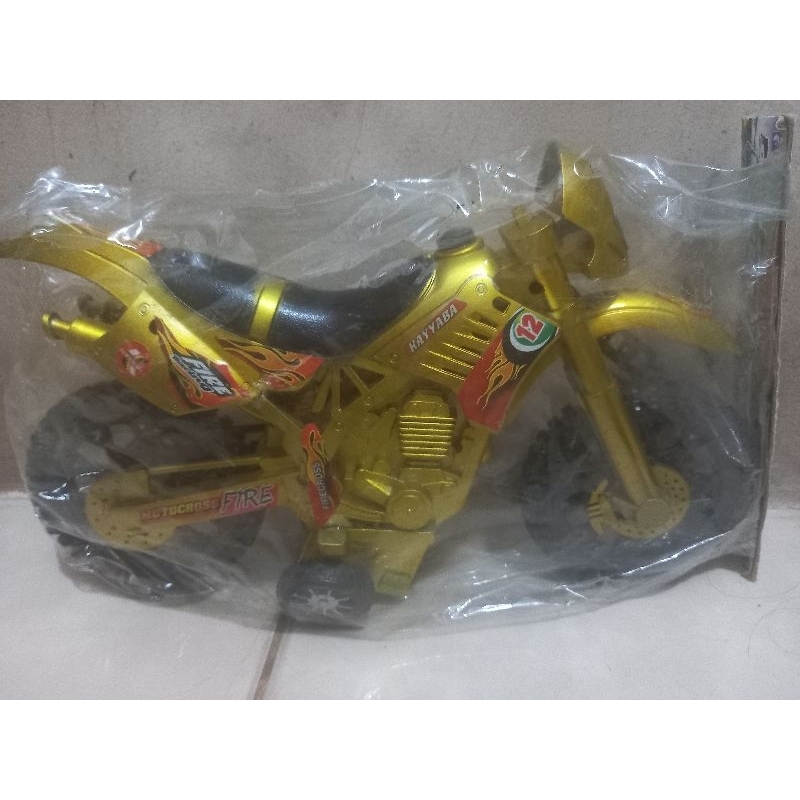 Mainan Motoran GP Besar