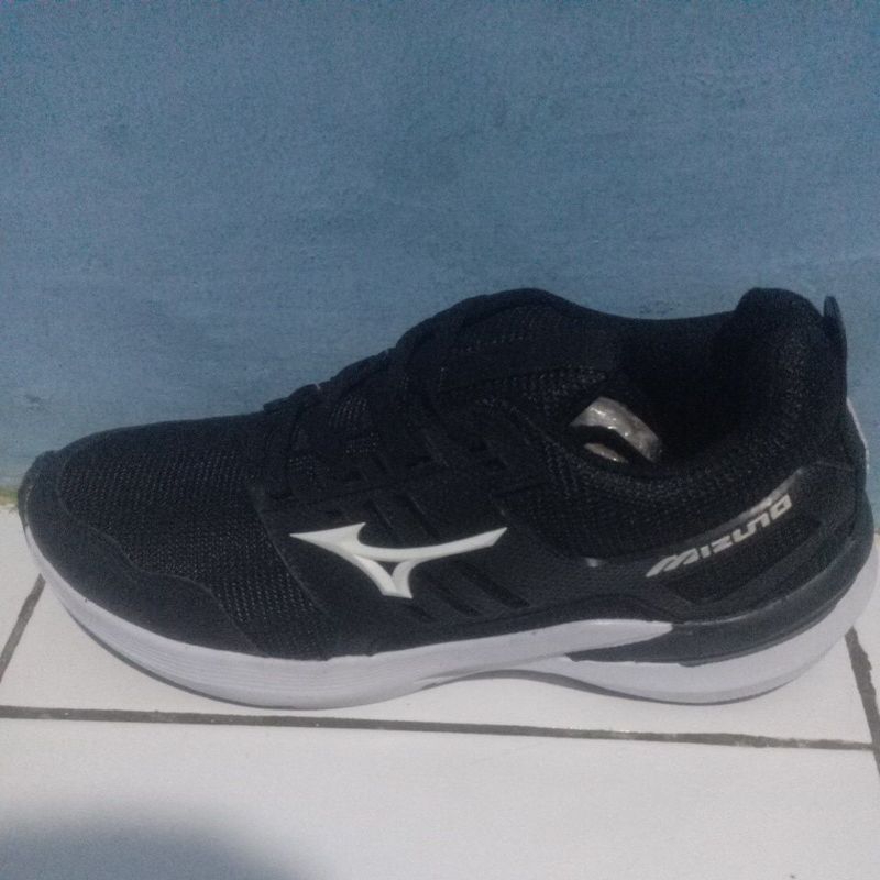 sepatu Mizuno original100%asli