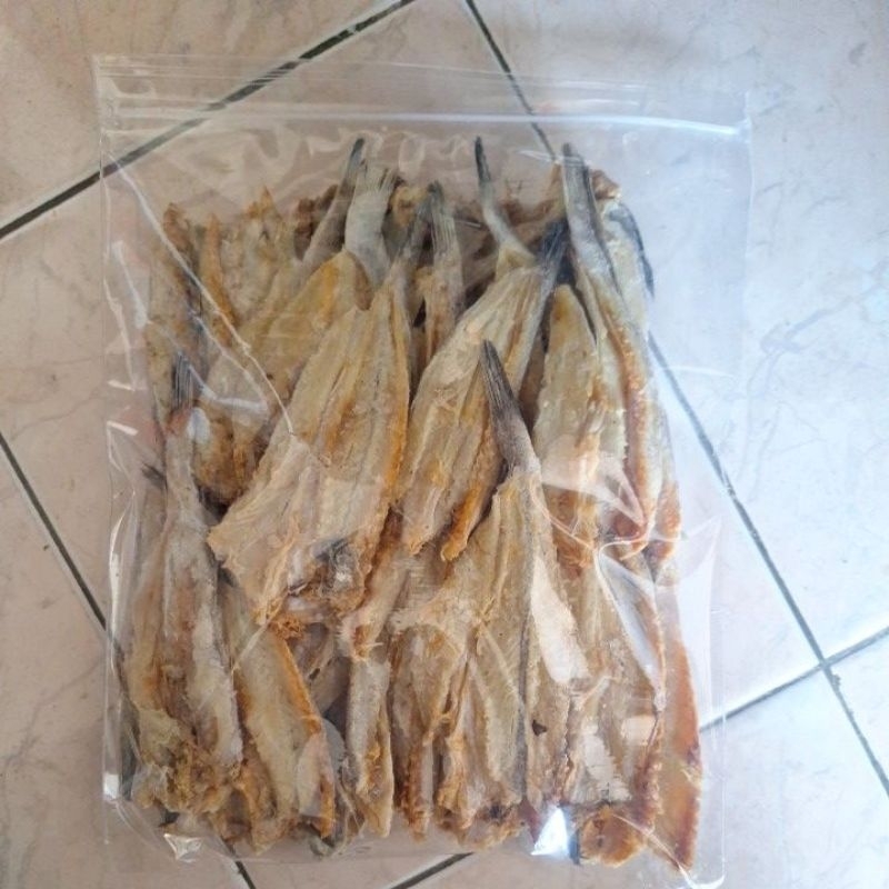 

ikan asin baji baji ½kg