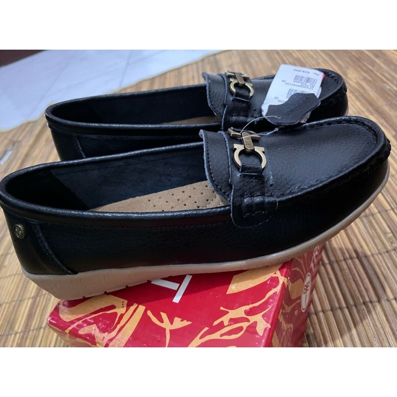 sepatu/sepatu triset/triset original/sepatu kulit/sepatu triset murah/sepatu triset wanita/triset se