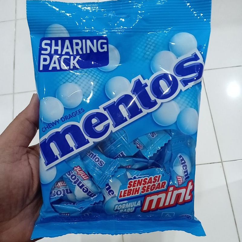 

Mentos Permen Rasa Mint isi 40 pcs @2.5g / 108 gram Sak