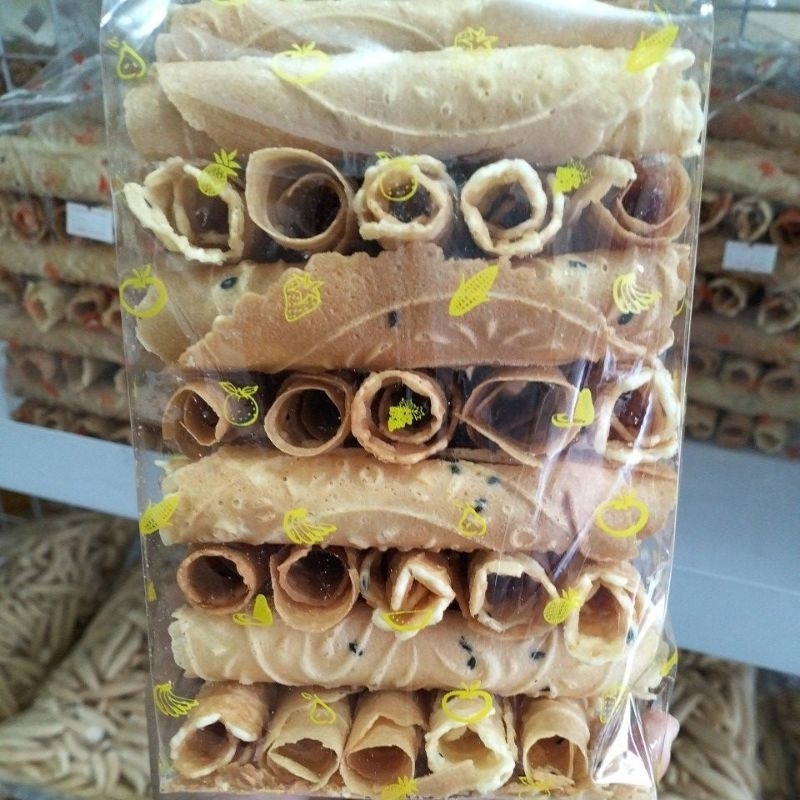 

Kue Semprong Asli Sintang