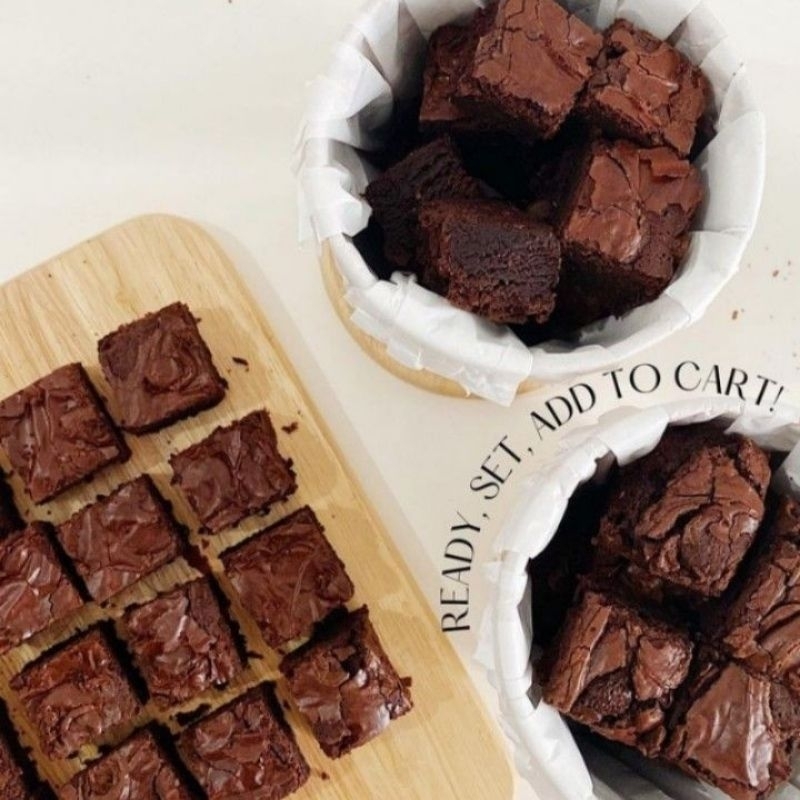 

Gluten Free Fudgy Brownies Bites by Cannelle Bites || 16oz & 26oz