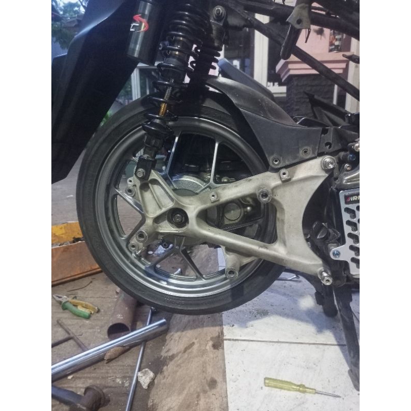 jasa bikin downgrade tromol pcx 150 tromol belakang