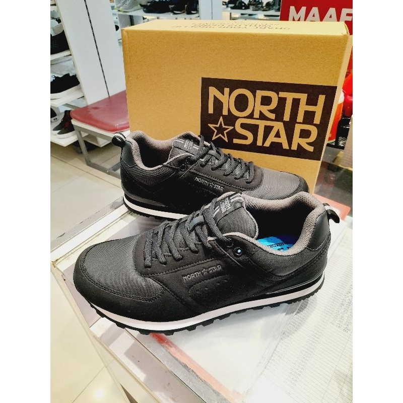 North Star Sepatu Sekolah Sneaker hitam