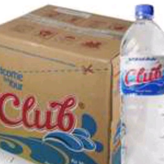 

Air mineral Club botol 1500ml