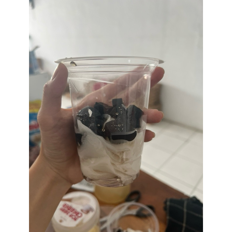 

Es Jelly Kelapa