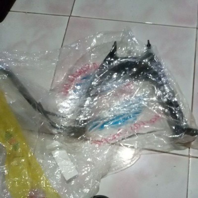 STANDAR TENGAH MIO SPORTY