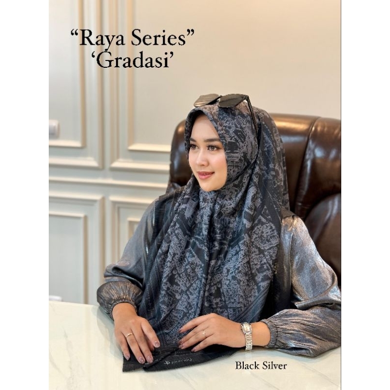 Hijab Segiempat Journey Scarves Raya Gradasi Black Silver