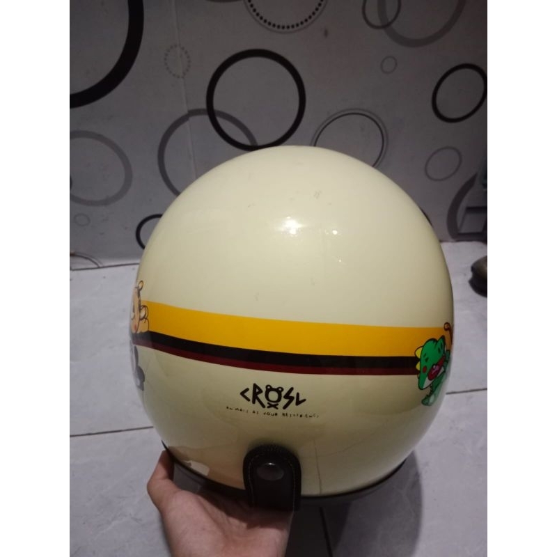 Preloved crsl helmet size L