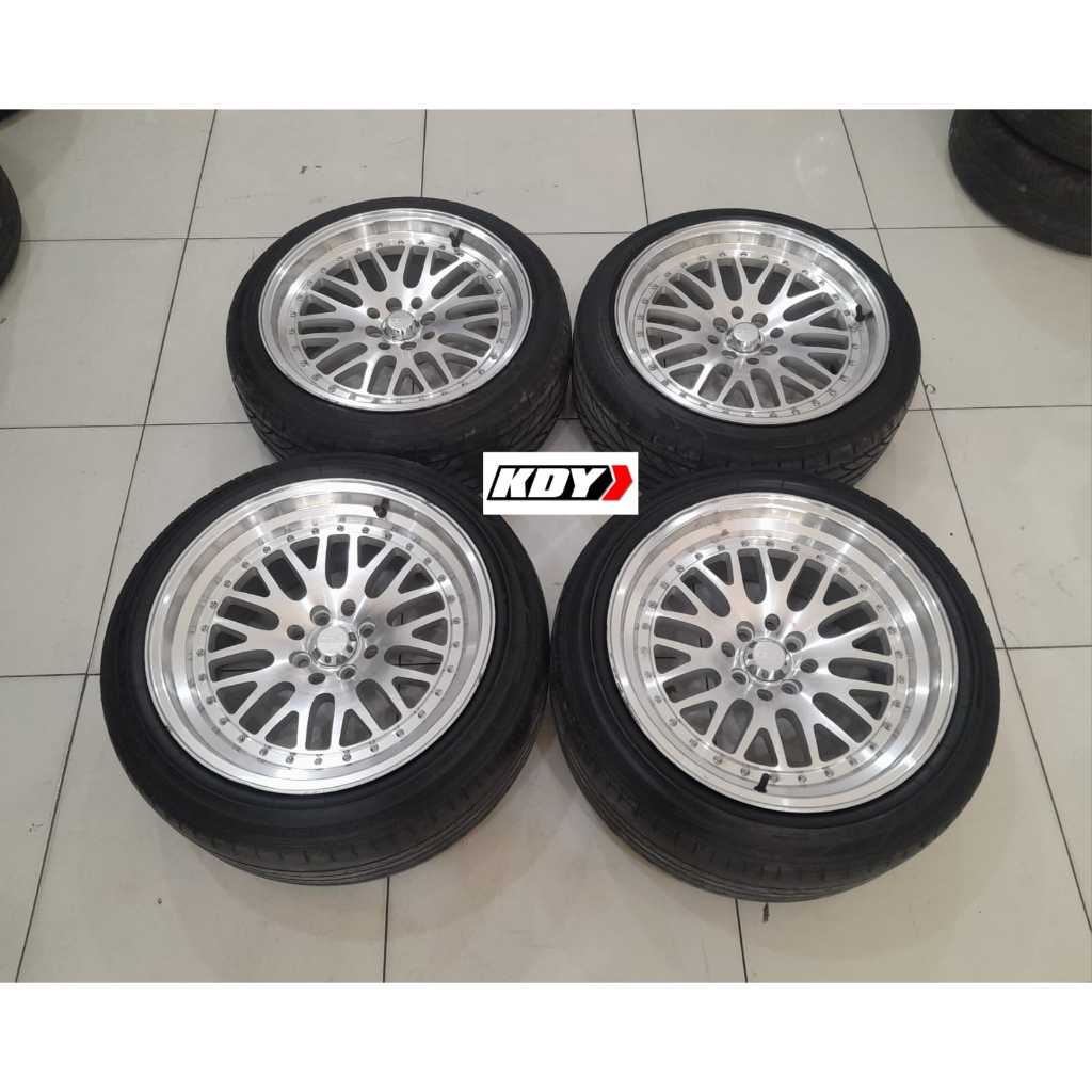 Velg Mobil Bekas Murah CCW R17 Lebar 8/9 Hole 8X100/114,3 ET20 SILVER POLIS Cocok Jazz Yaris Avanza 