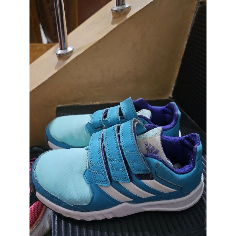 Preloved sepatu adidas anak