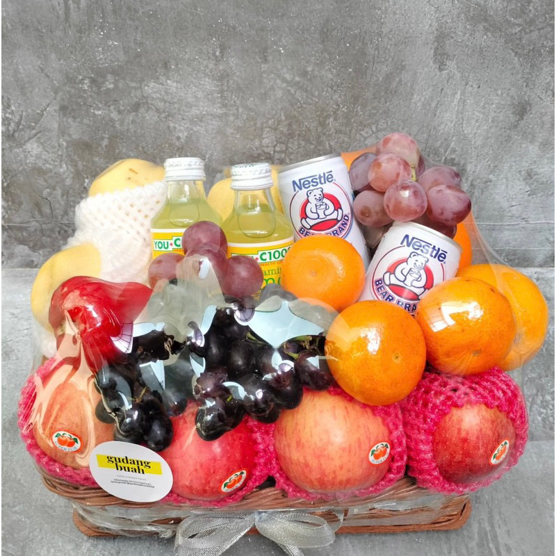 

Fruit Hampers / Parcel Buah