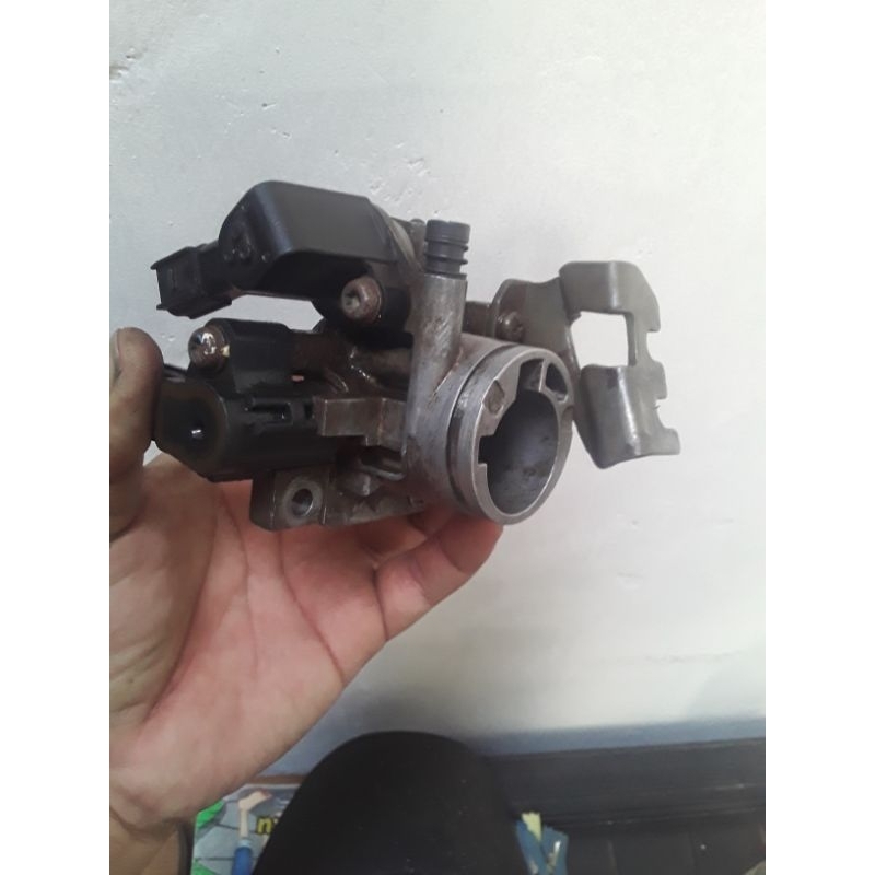 throtle body vario 150 old