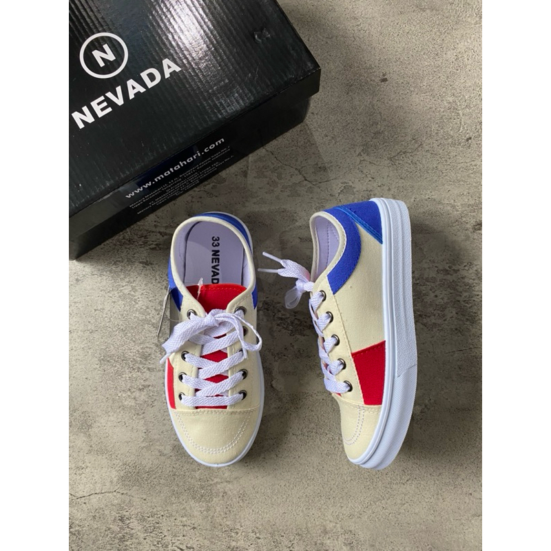 Sepatu anak nevada