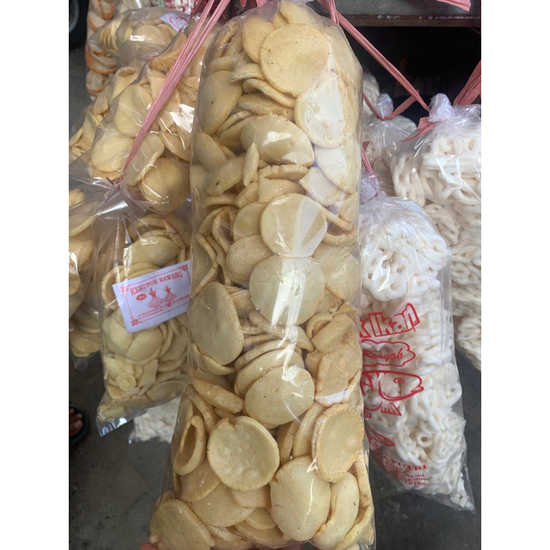 

kerupuk koin 200 gr enak mantaaap