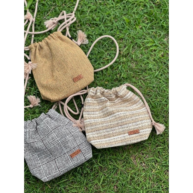 Tas Selempang Bucket Serut Goni / Slingbag HP Wanita Mini Etnik