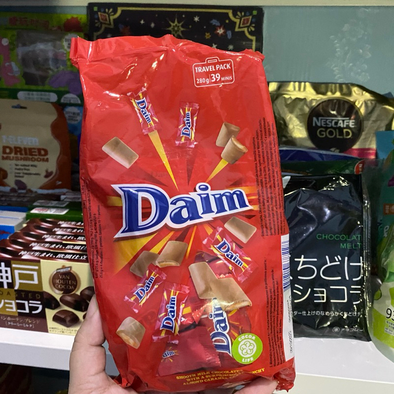 

DAIM CHOCOLATE CARAMEL Permen Coklat Karamel DAIM Coklat Import 280gr Chocolate Caramel DAIMS