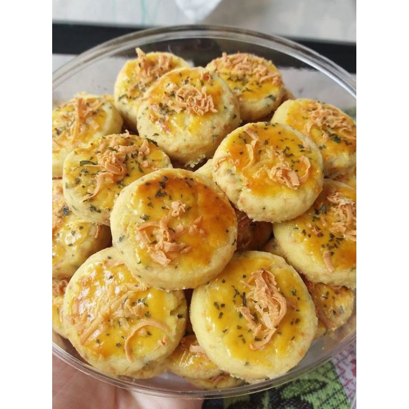 

Garlic Cheese Cookies/Kue Garlic cheese/ Garlic cheese butter/Kue Garlic/Kue Cheese/Kue Bawang Putih/Kue Kering Keju