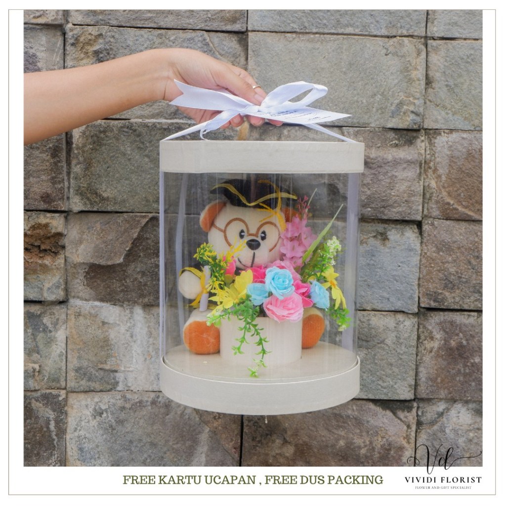 

[READY] BUKET GRADUATION BOX CREAMY