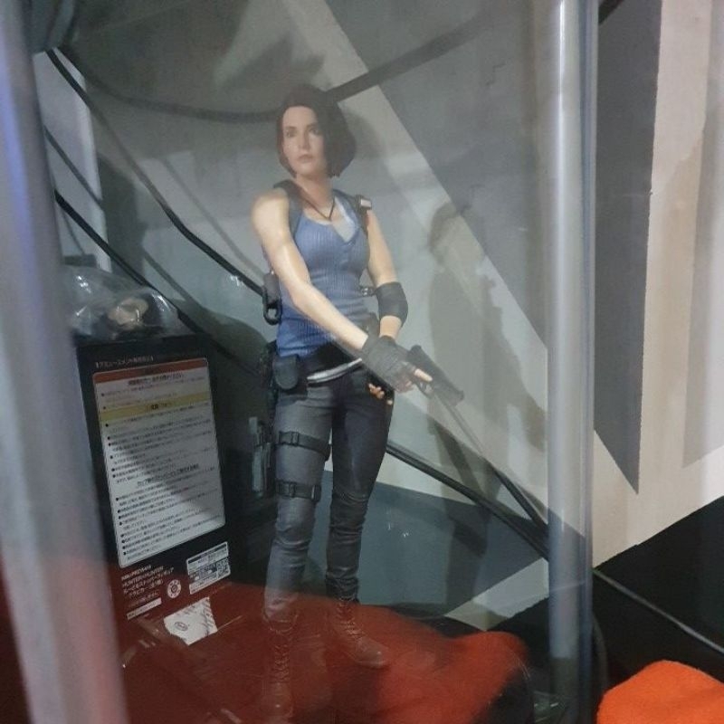 jill valentine figure