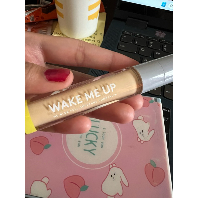 Preloved SOMETHINC WAKE ME UP Coverage Concealer