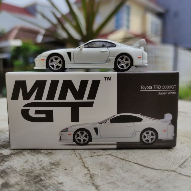 mini gt supra trd 3000 putih