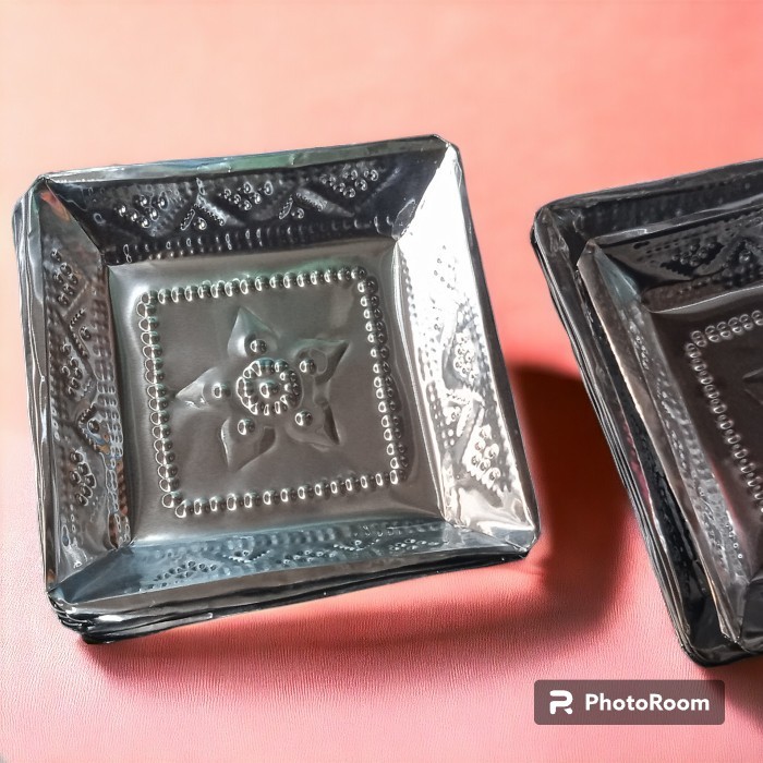 bokoran kotak tipis aluminium sarana sembahyang antik antique dekorasi