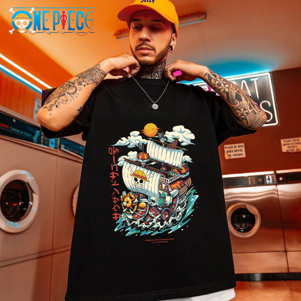 Kaos Distro Anime One Piece MONKEY D-LUFFY Combeb 24s/kaos japan Import Pria dan Wanita unisex T-shi