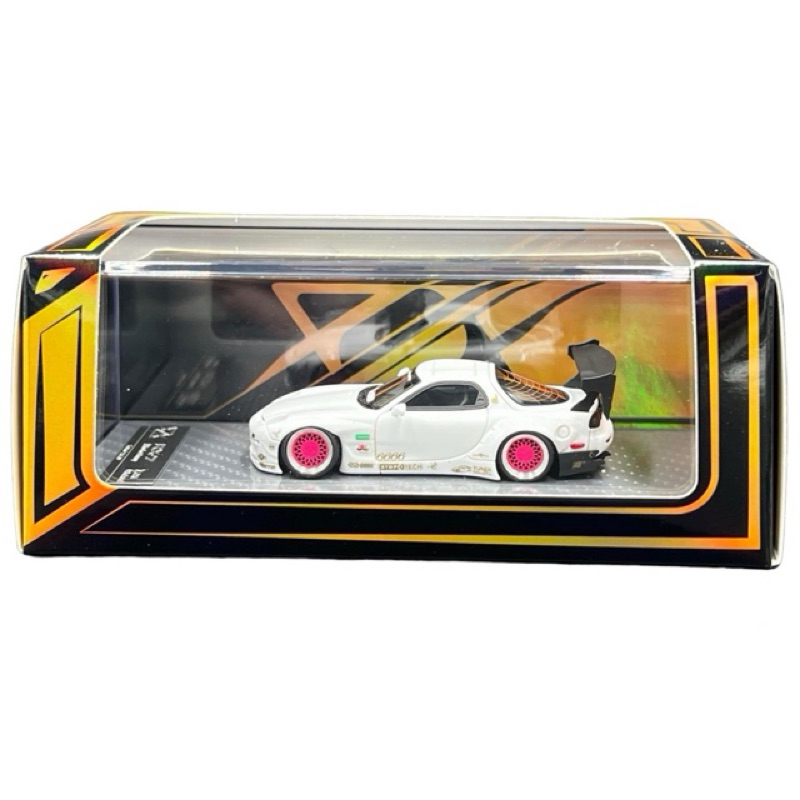 Error 404 x Old School JDM 64 RX-7 FD Rocket Bunny Pearl White