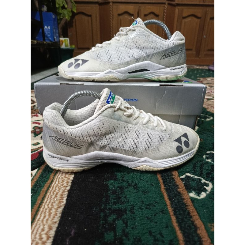 Sepatu Badminton Yonex Aerus Z Spesial Edition 75th Anniversary Yonex Original