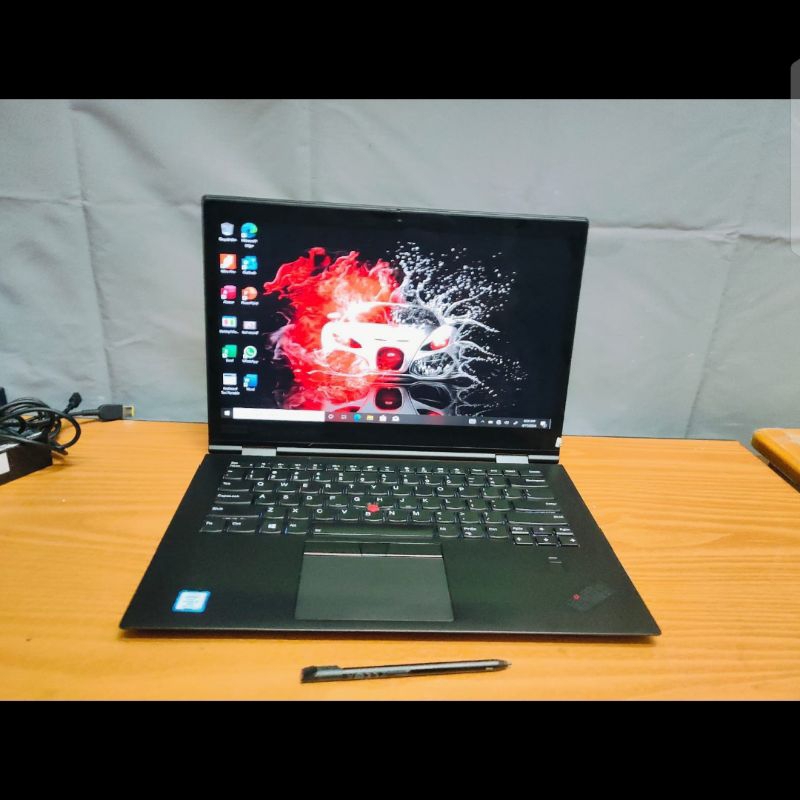 Laptop lipat touchscreen-Lenovo X1 Yoga 3rd generation