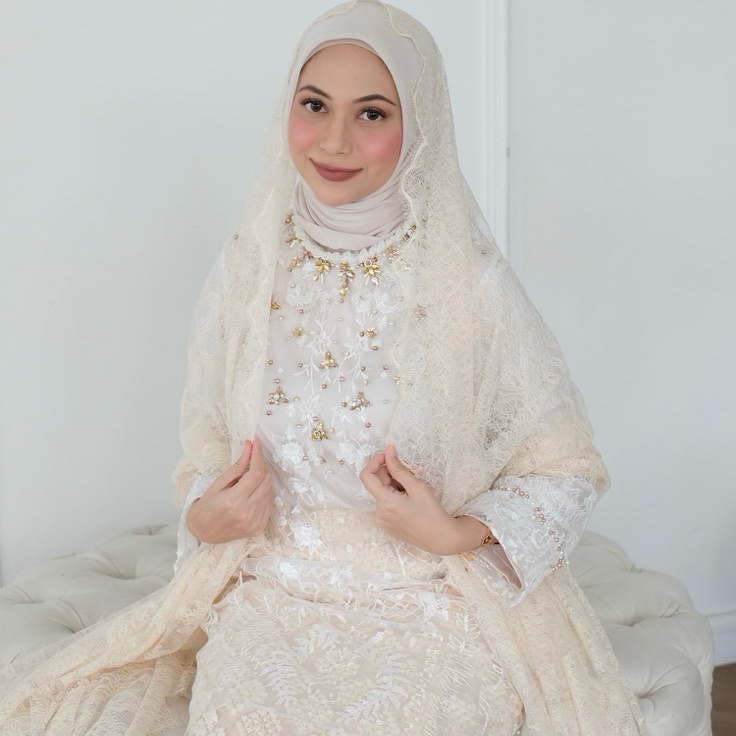 Serba Baru  Veil  Slayer Chantily by SARAH THE LABEL